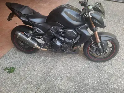 Kawasaki Z 750 R (2011 - 14) usata