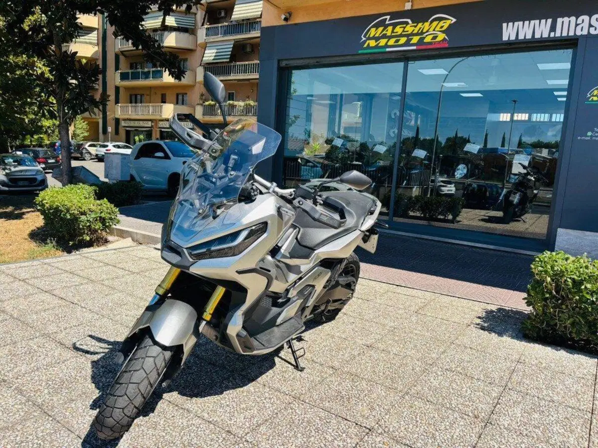 Honda X-ADV 750 DCT (2021 - 24) (6)