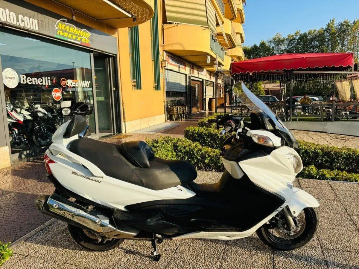 Suzuki Burgman AN 650 (2013 - 15) (9)
