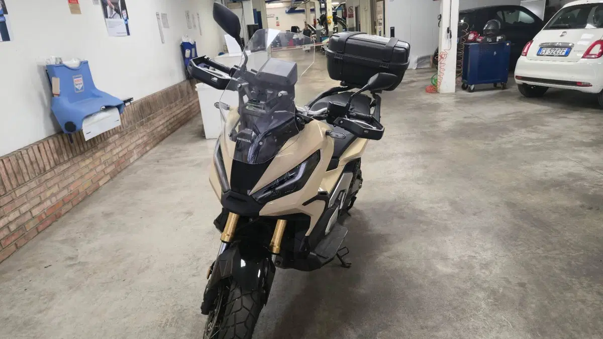 Honda X-ADV 750 DCT (2021 - 24) (3)
