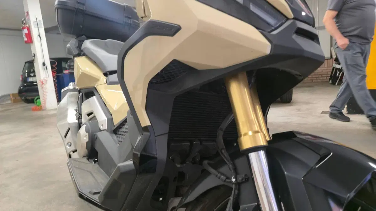 Honda X-ADV 750 DCT (2021 - 24) (7)