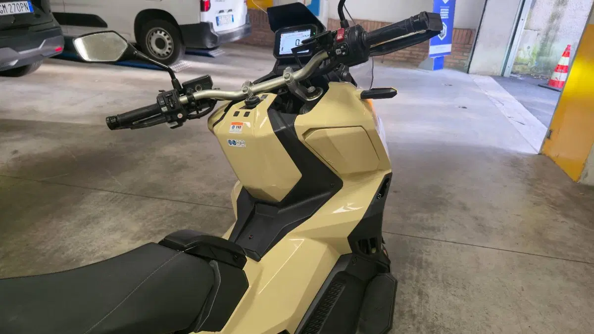 Honda X-ADV 750 DCT (2021 - 24) (14)