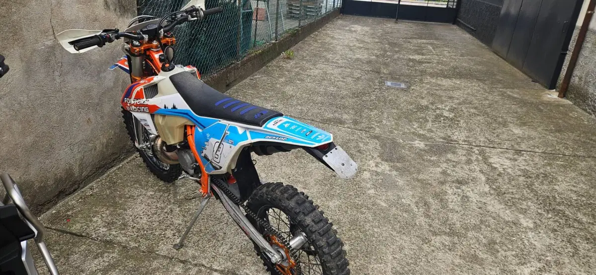 KTM 300 EXC E Six Days TPI (2019) (3)