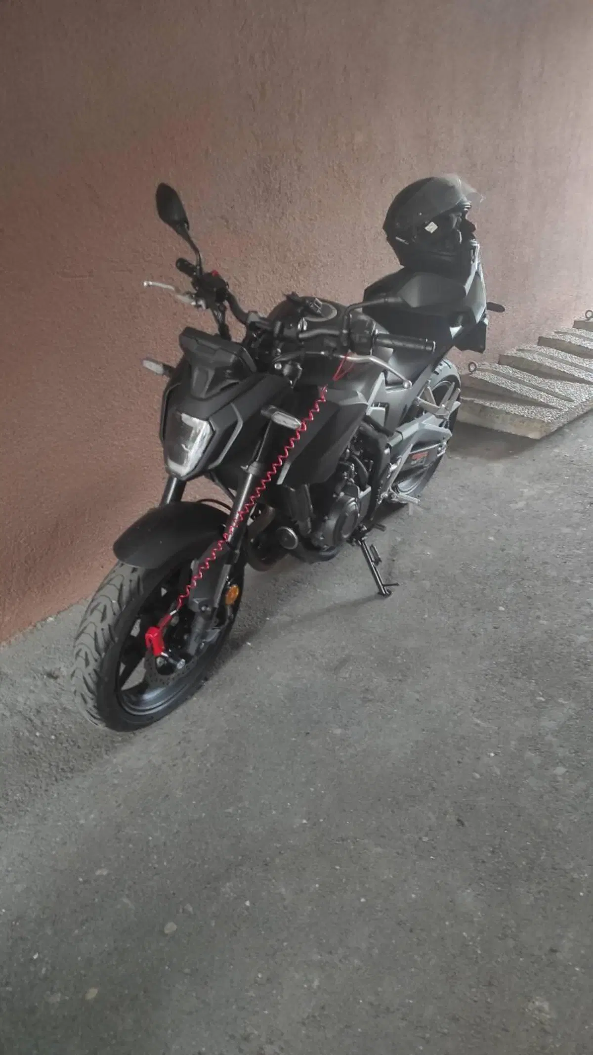 Honda CB 500 Hornet (2024 - 25) (3)