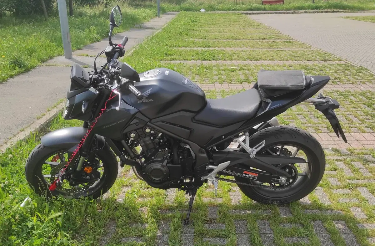 Honda CB 500 Hornet (2024 - 25) (4)