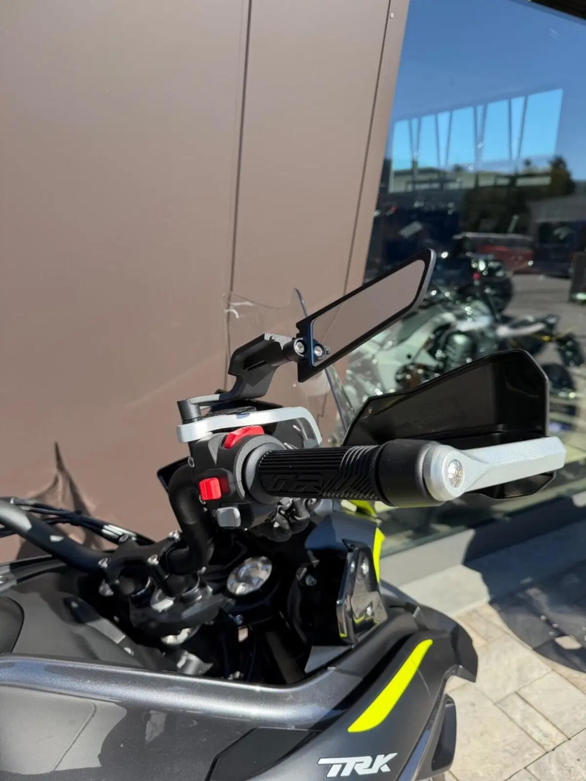 Benelli TRK 702X (2023 - 25) (4)