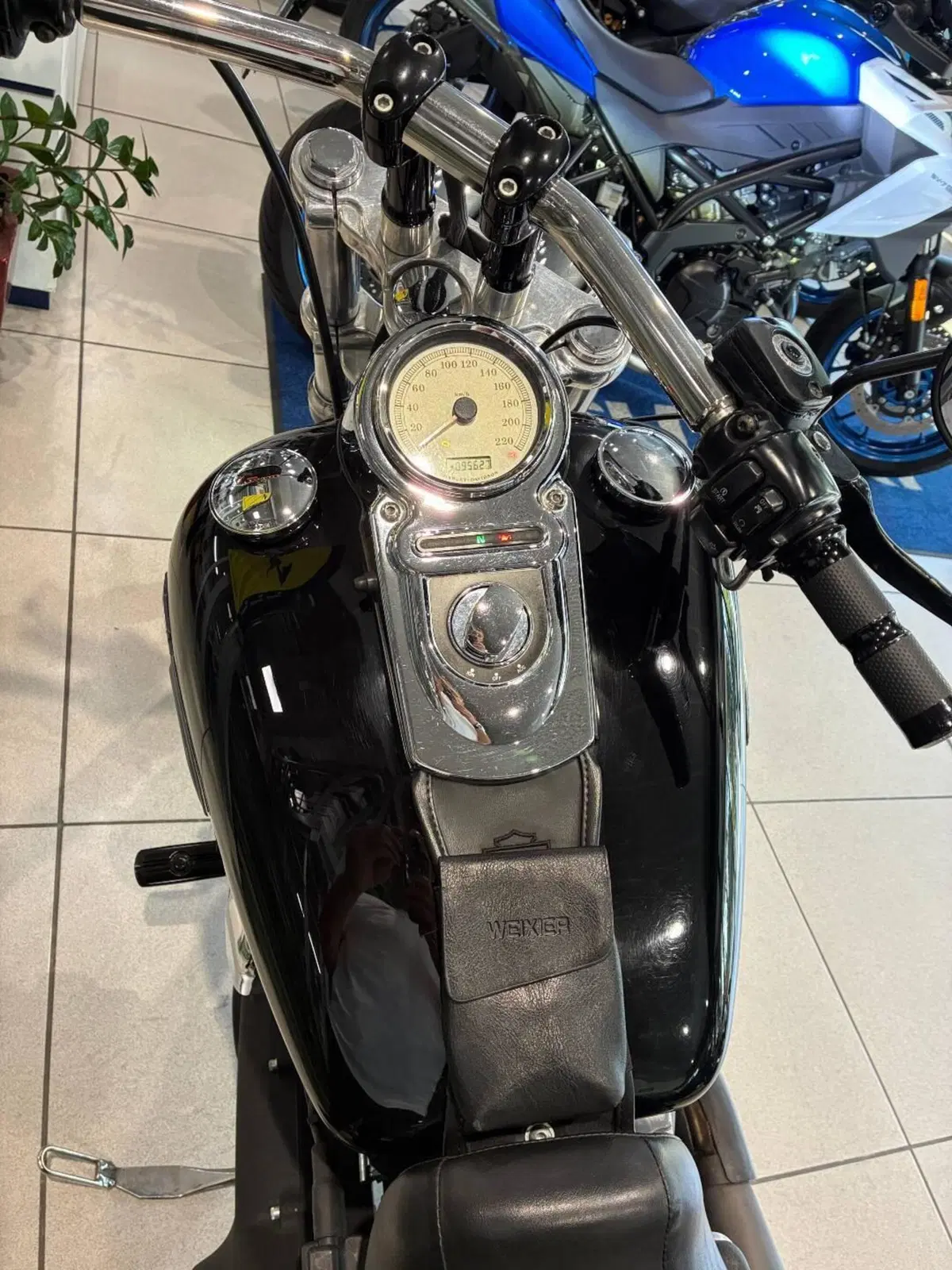 Harley-Davidson 1584 Fat Bob (2007 - 13) - FXDF (9)