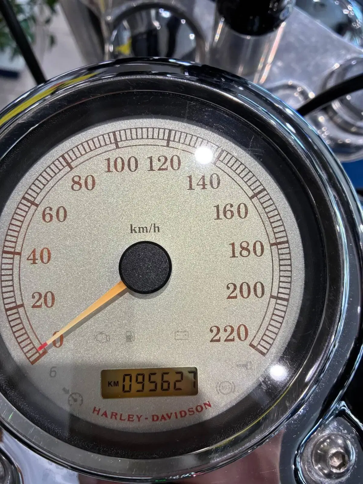 Harley-Davidson 1584 Fat Bob (2007 - 13) - FXDF (10)