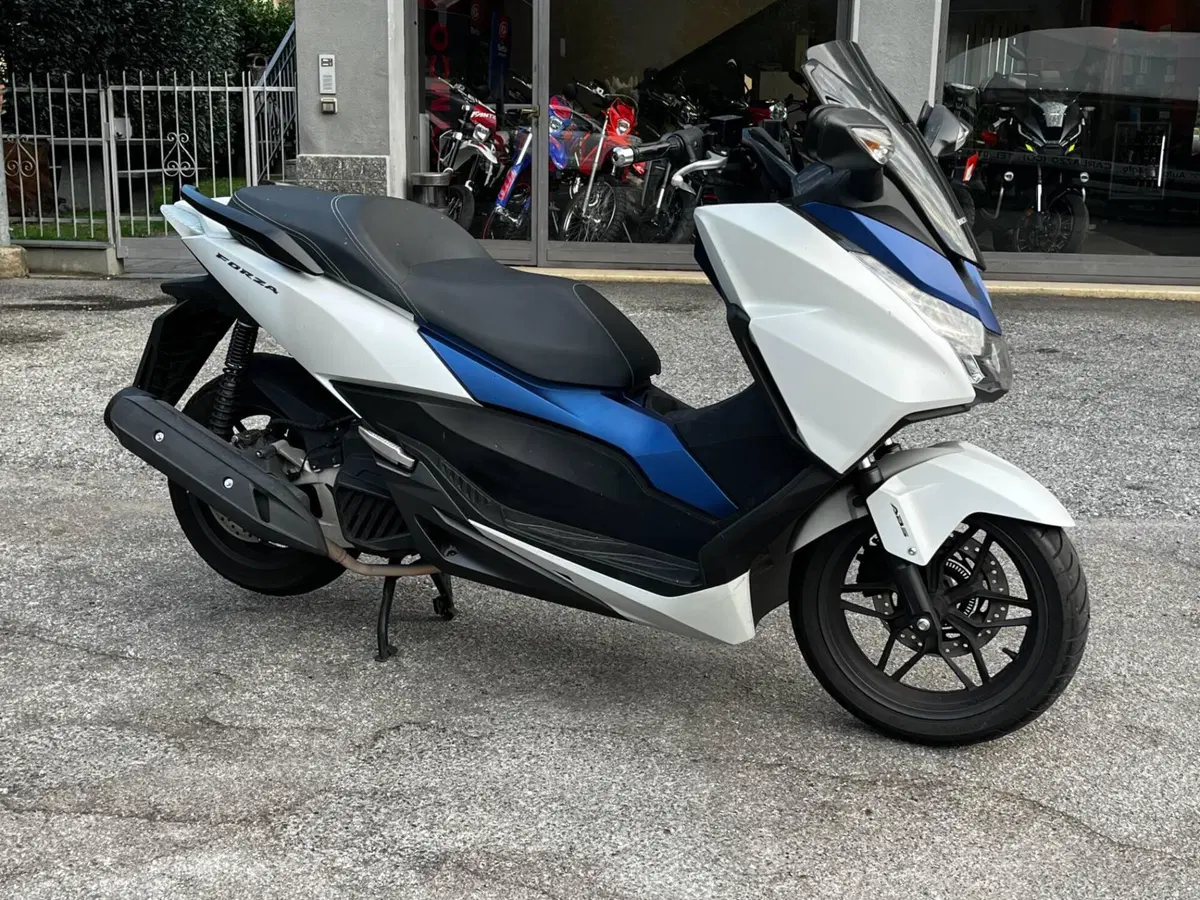 Honda Forza 125 ABS (2017 - 18) (4)