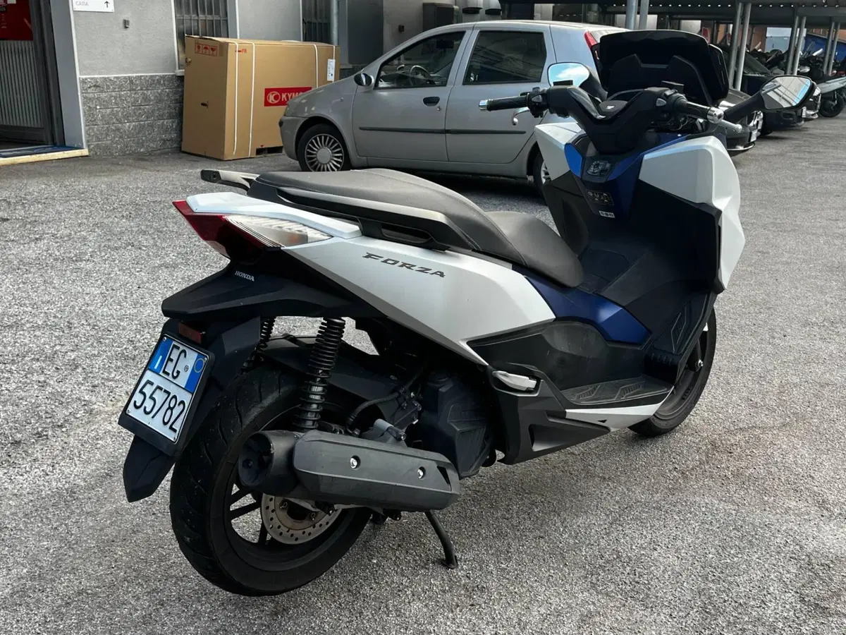Honda Forza 125 ABS (2017 - 18) (5)