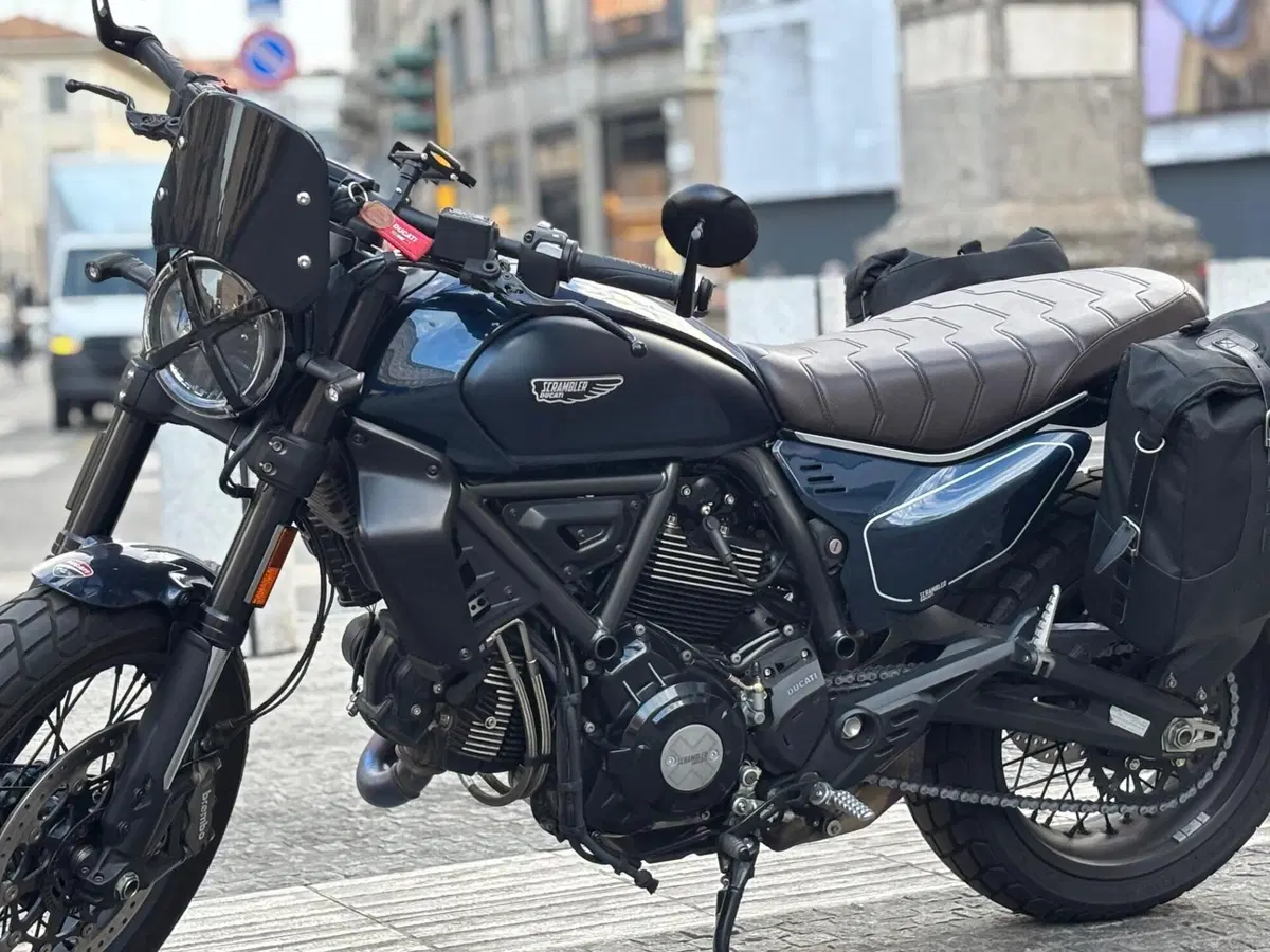 Ducati Scrambler 800 Nightshift (2023 - 24) (7)