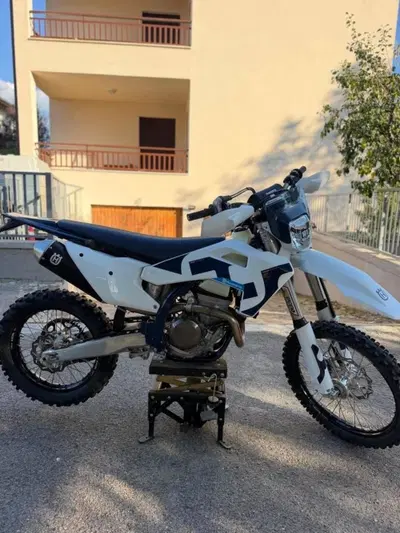 Husqvarna FE 250 (2026) usata
