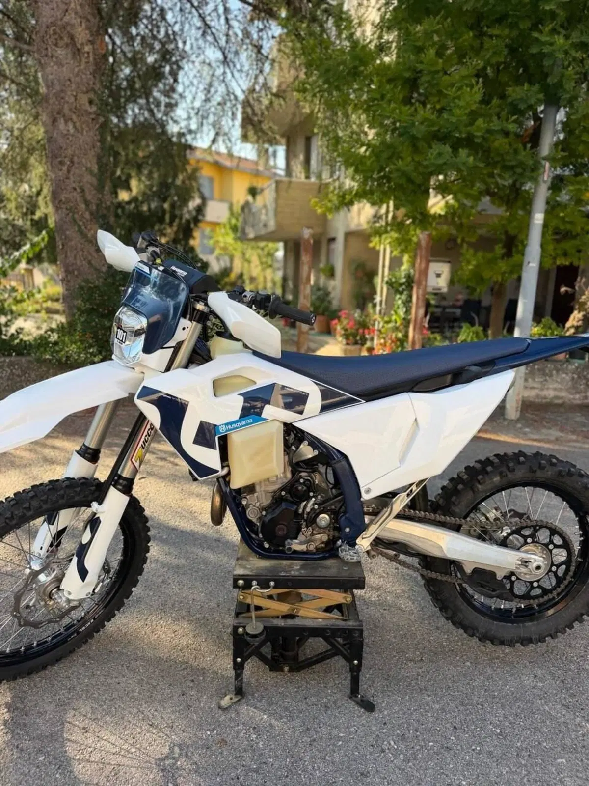 Husqvarna FE 250 (2026) (3)