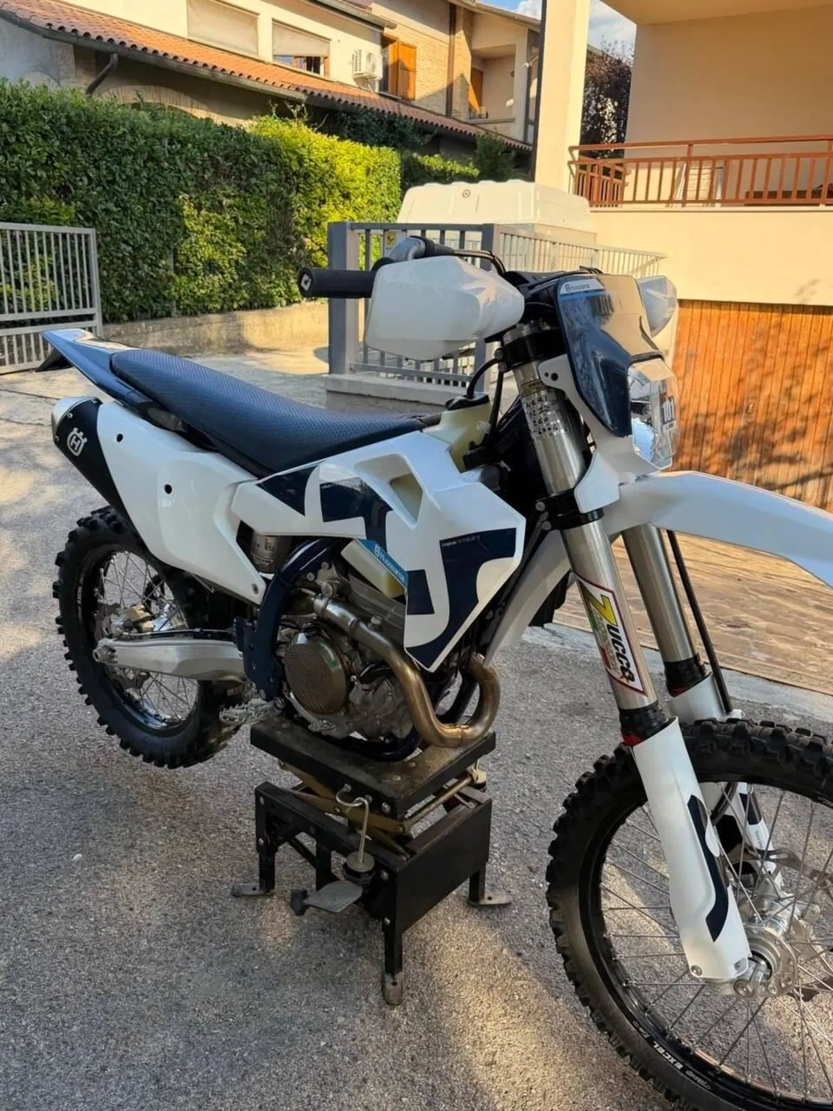 Husqvarna FE 250 (2026) (8)