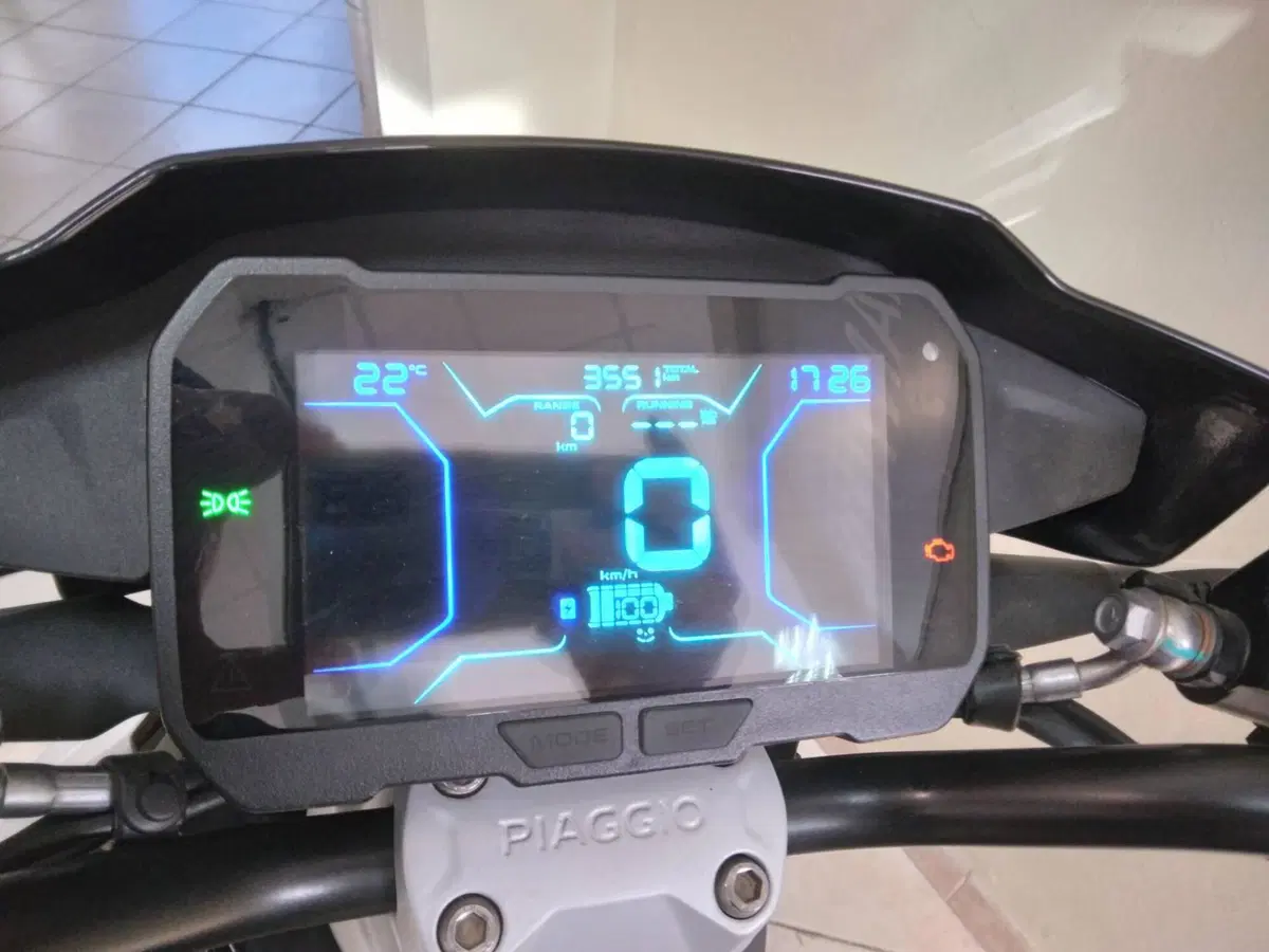 Piaggio 1 Active (2022 - 26) (3)