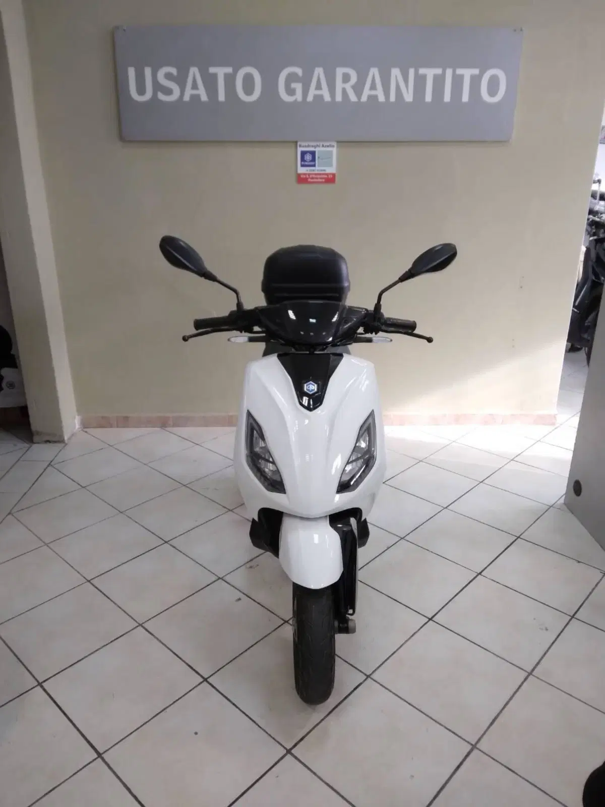 Piaggio 1 Active (2022 - 26) (2)