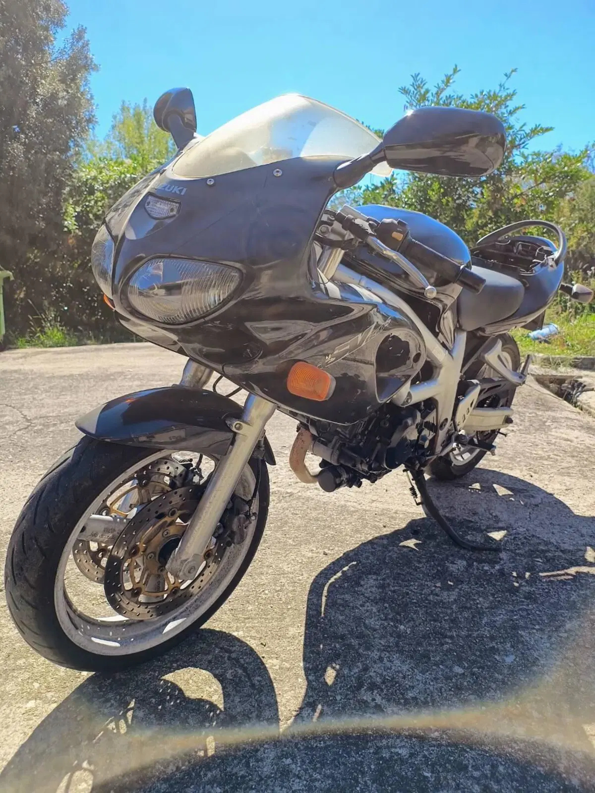 Suzuki SV 650 S (1999 - 02) (2)