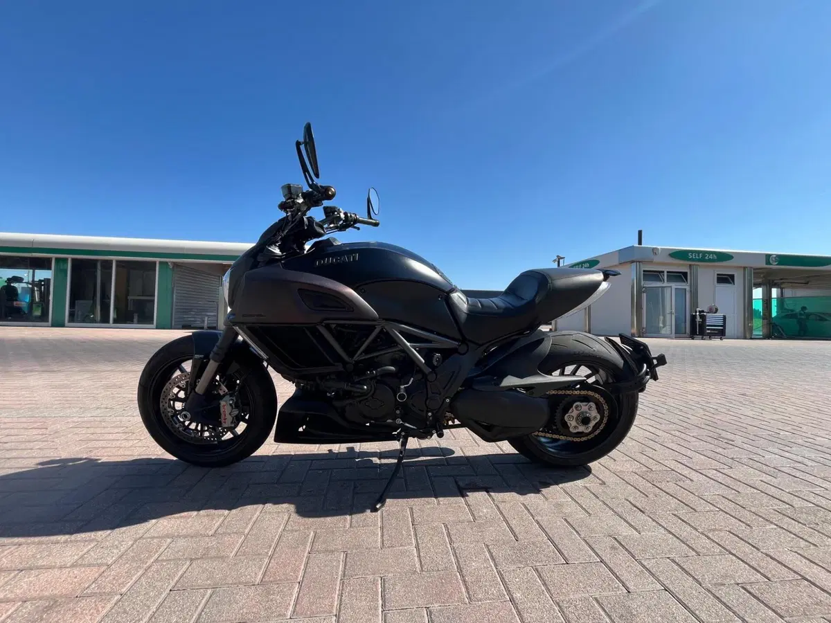 Ducati Diavel 1200 (2014 - 16) (9)