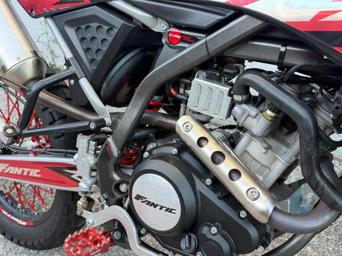 Fantic Motor Enduro 125 E Casa 4t (2019) (6)