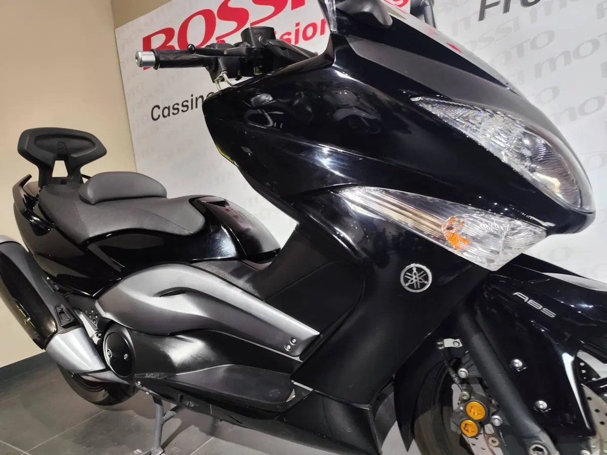 Yamaha T-Max 500 (2008 - 12) (3)