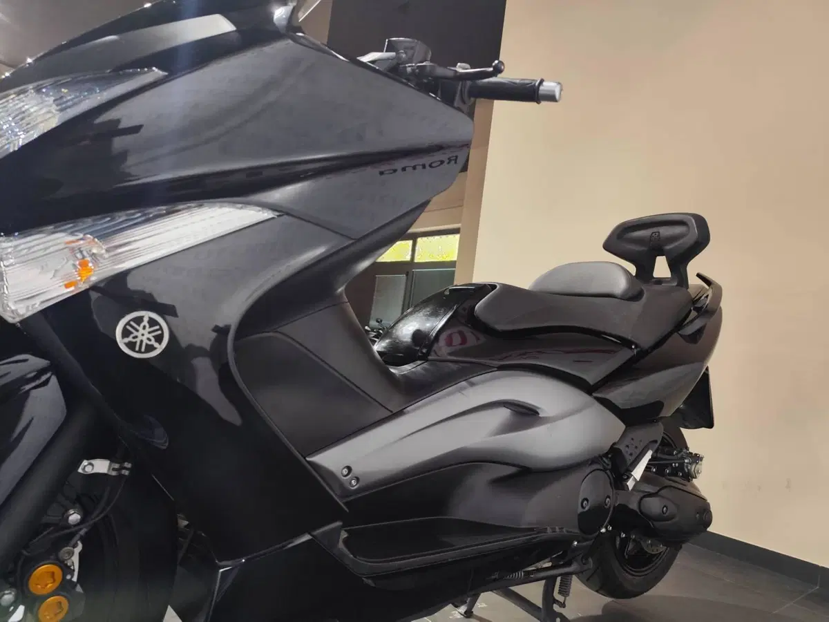 Yamaha T-Max 500 (2008 - 12) (5)