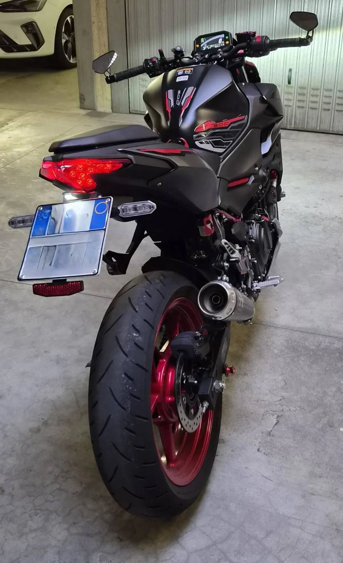 Kawasaki Z 500 SE (2024 - 27) (4)