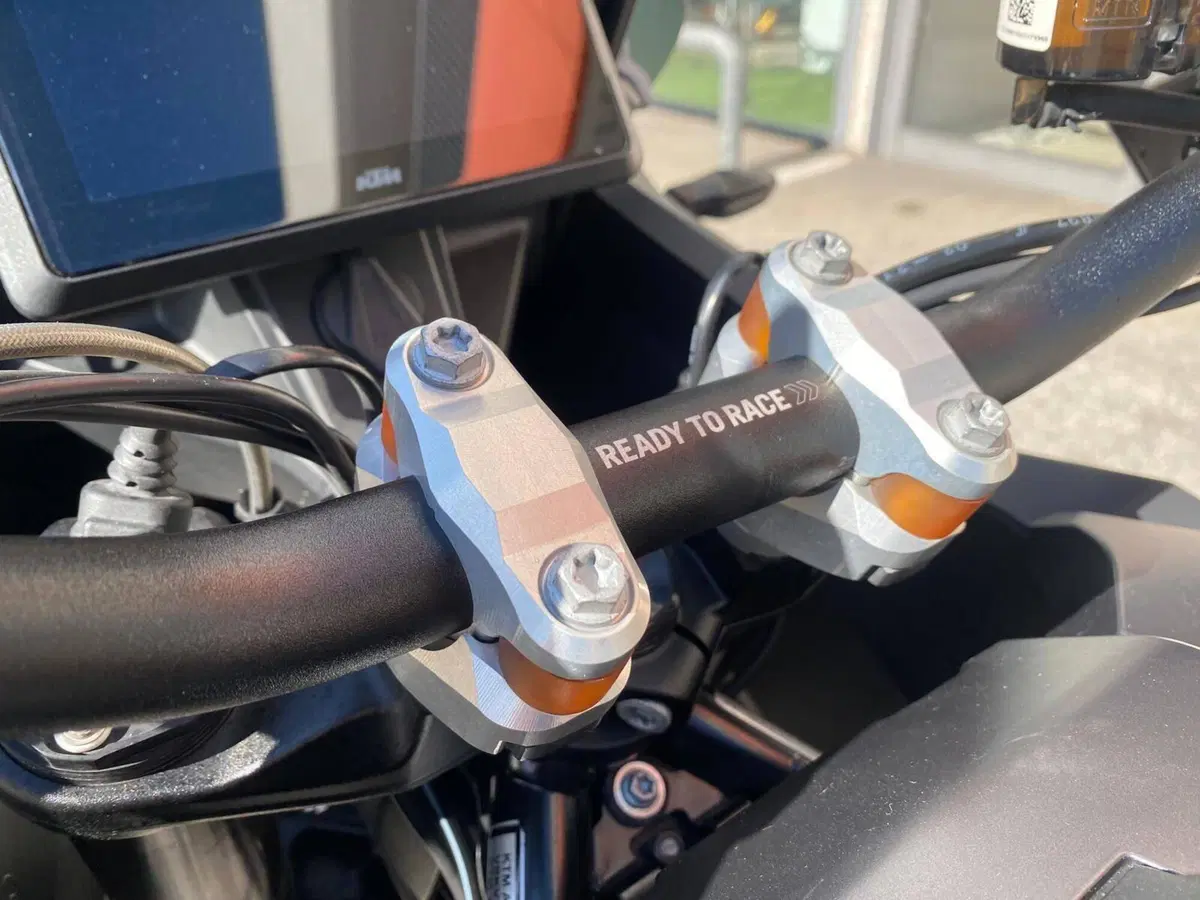 KTM 1290 Super Adventure S (2021 - 25) (4)