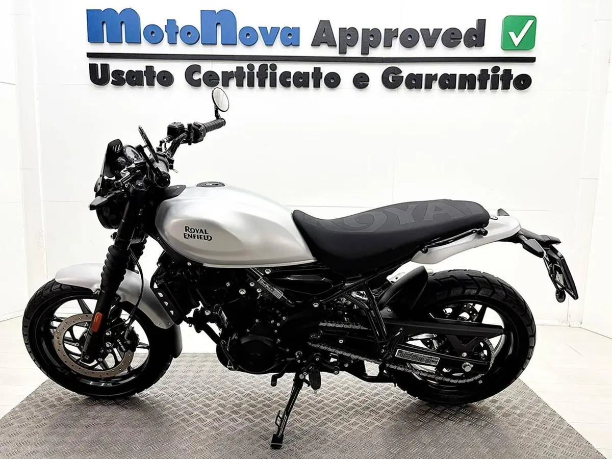 Royal Enfield Guerrilla 450 (2024 - 26) (15)
