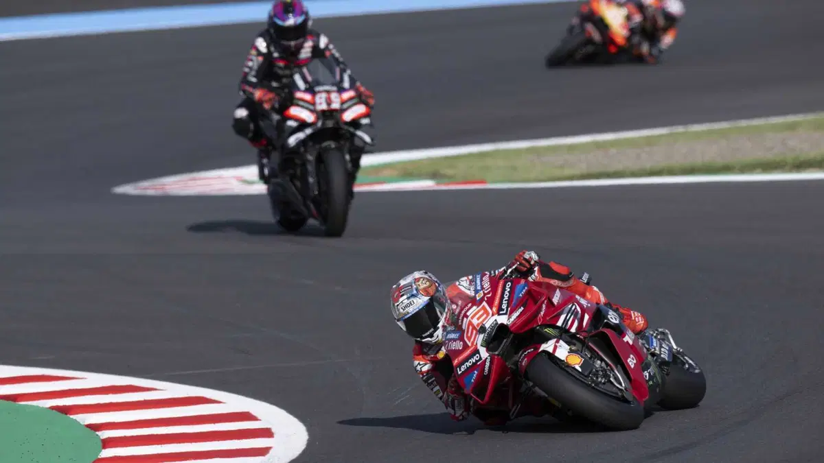 MotoGP, le foto più belle della gara e del weekend in Giappone! [GALLERY] (11)