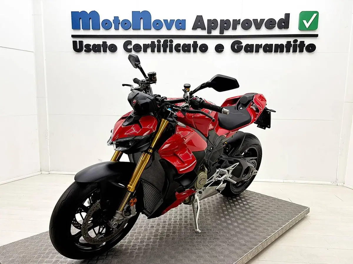 Ducati Streetfighter V4 S (2025 - 26) (3)