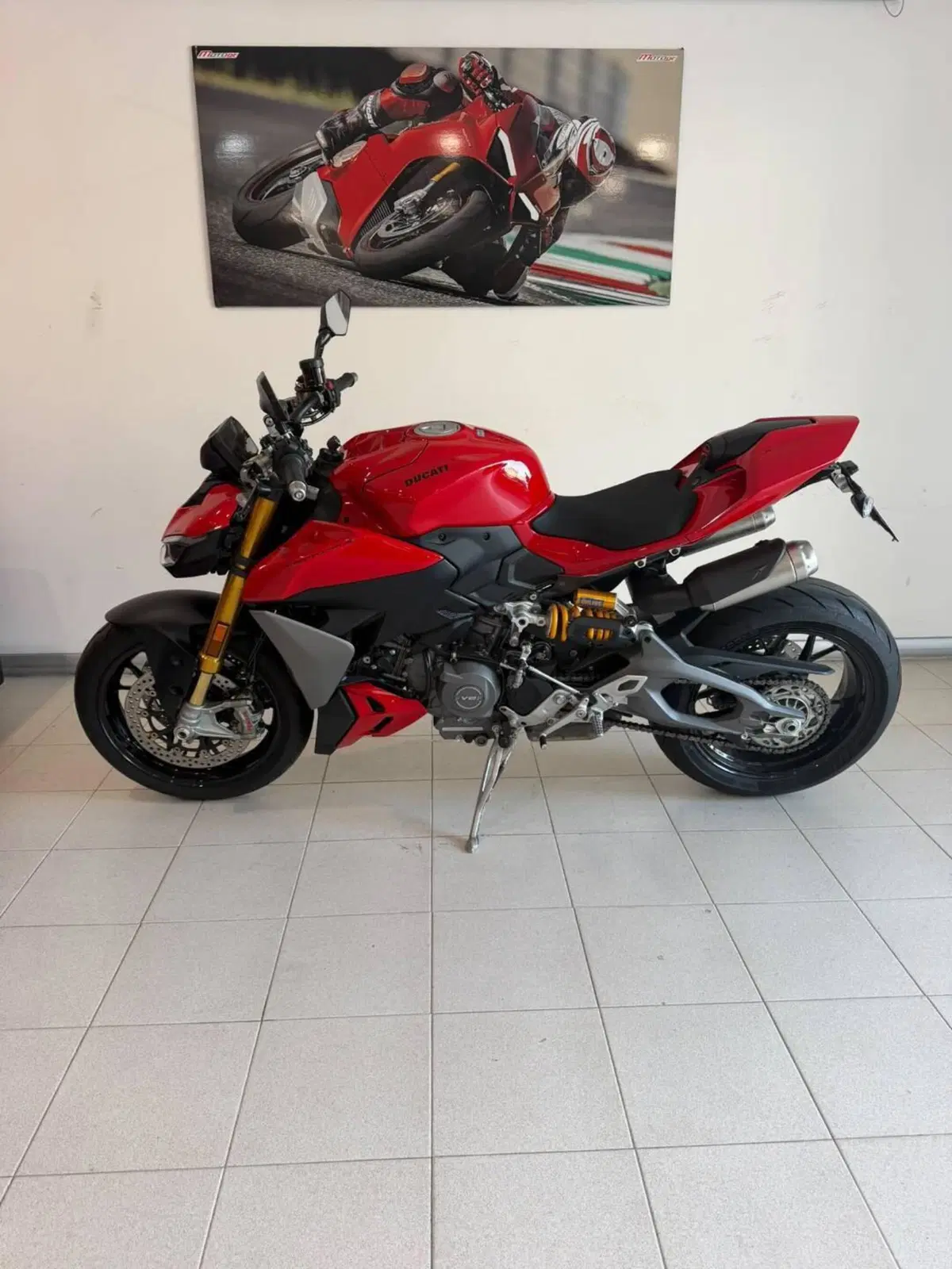 Ducati Streetfighter V2 S (2025 - 26) (4)