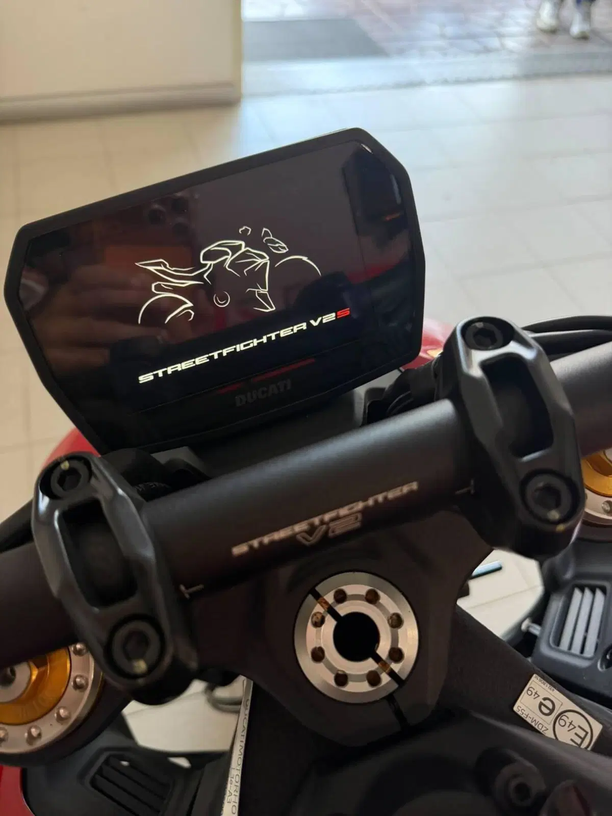 Ducati Streetfighter V2 S (2025 - 26) (9)