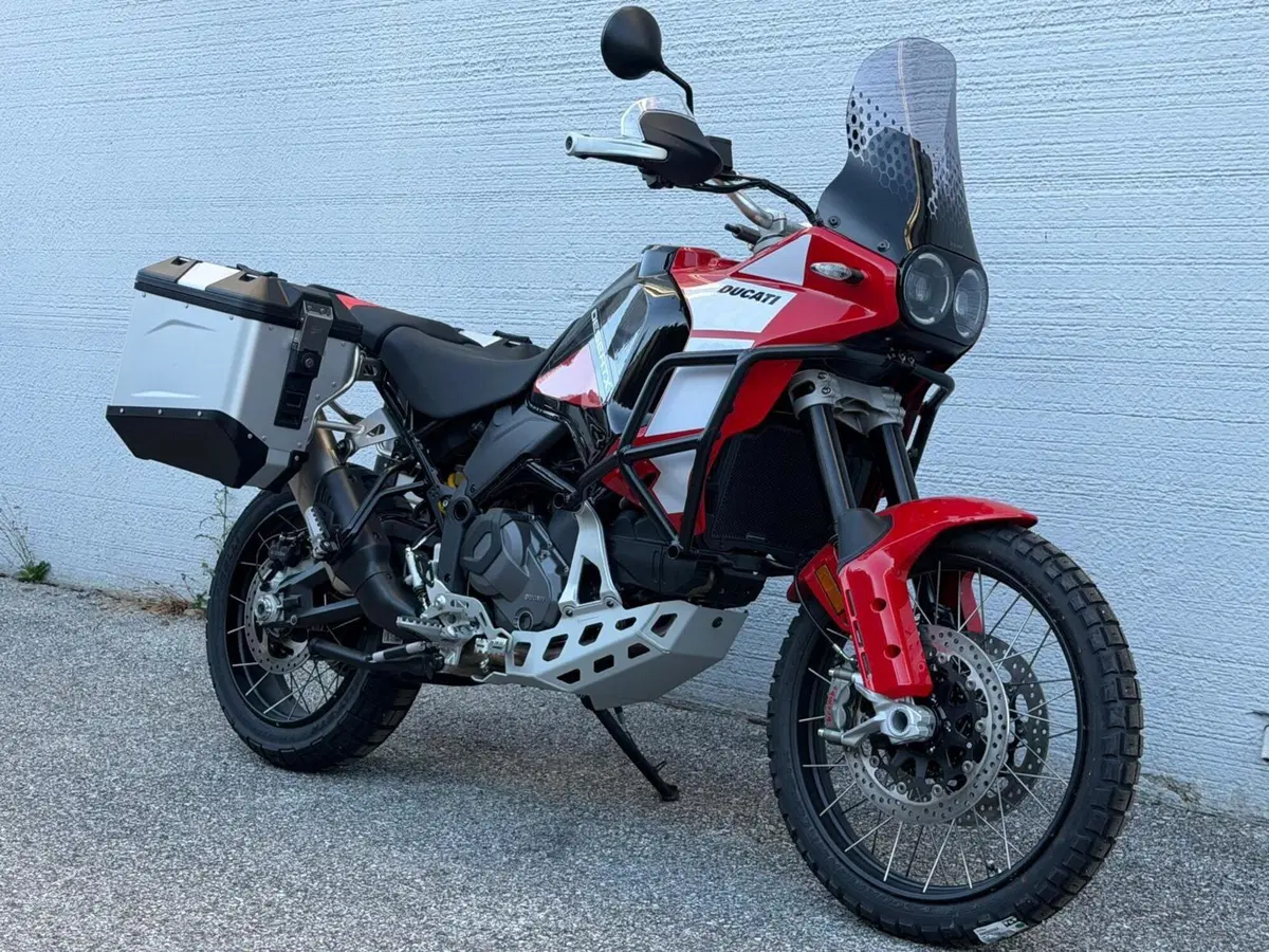 Ducati DesertX Discovery (2025) (3)