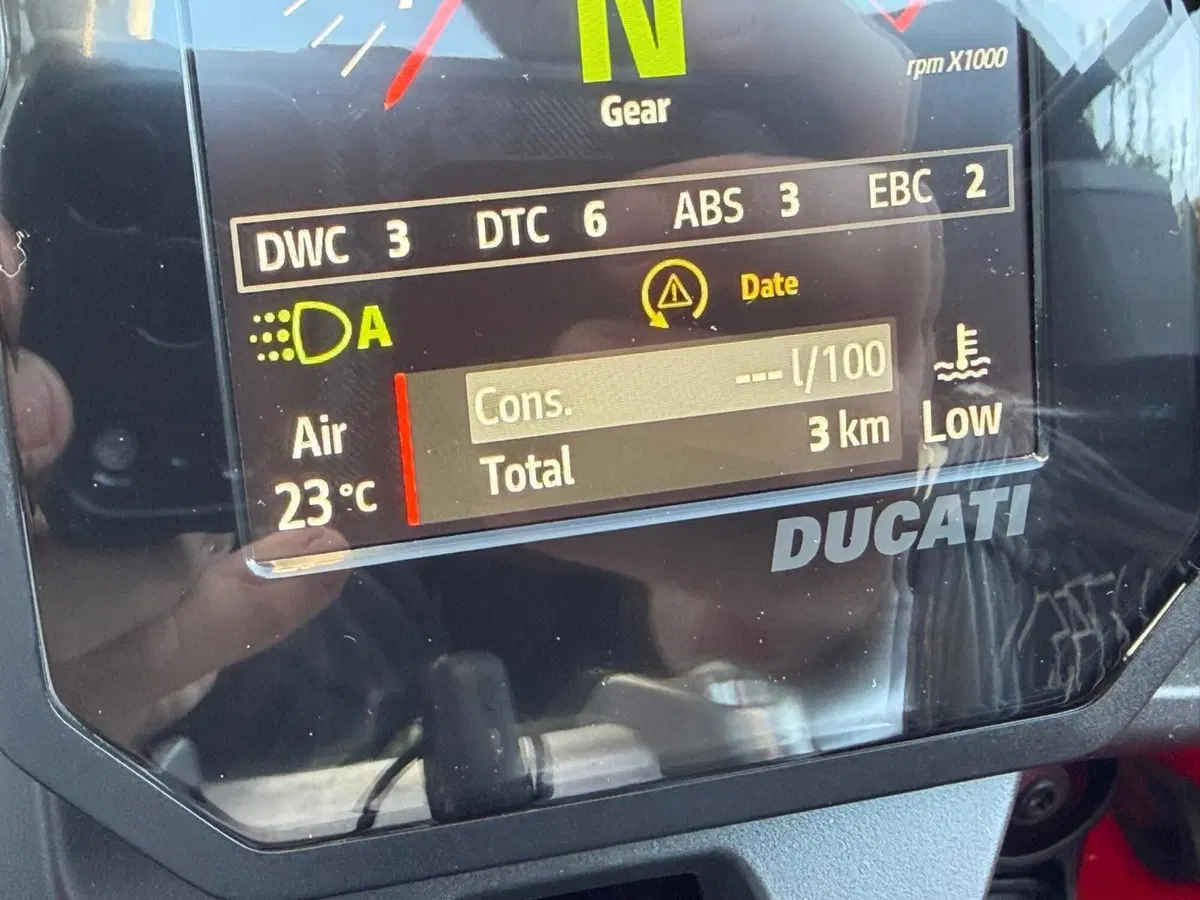Ducati DesertX Discovery (2025) (9)