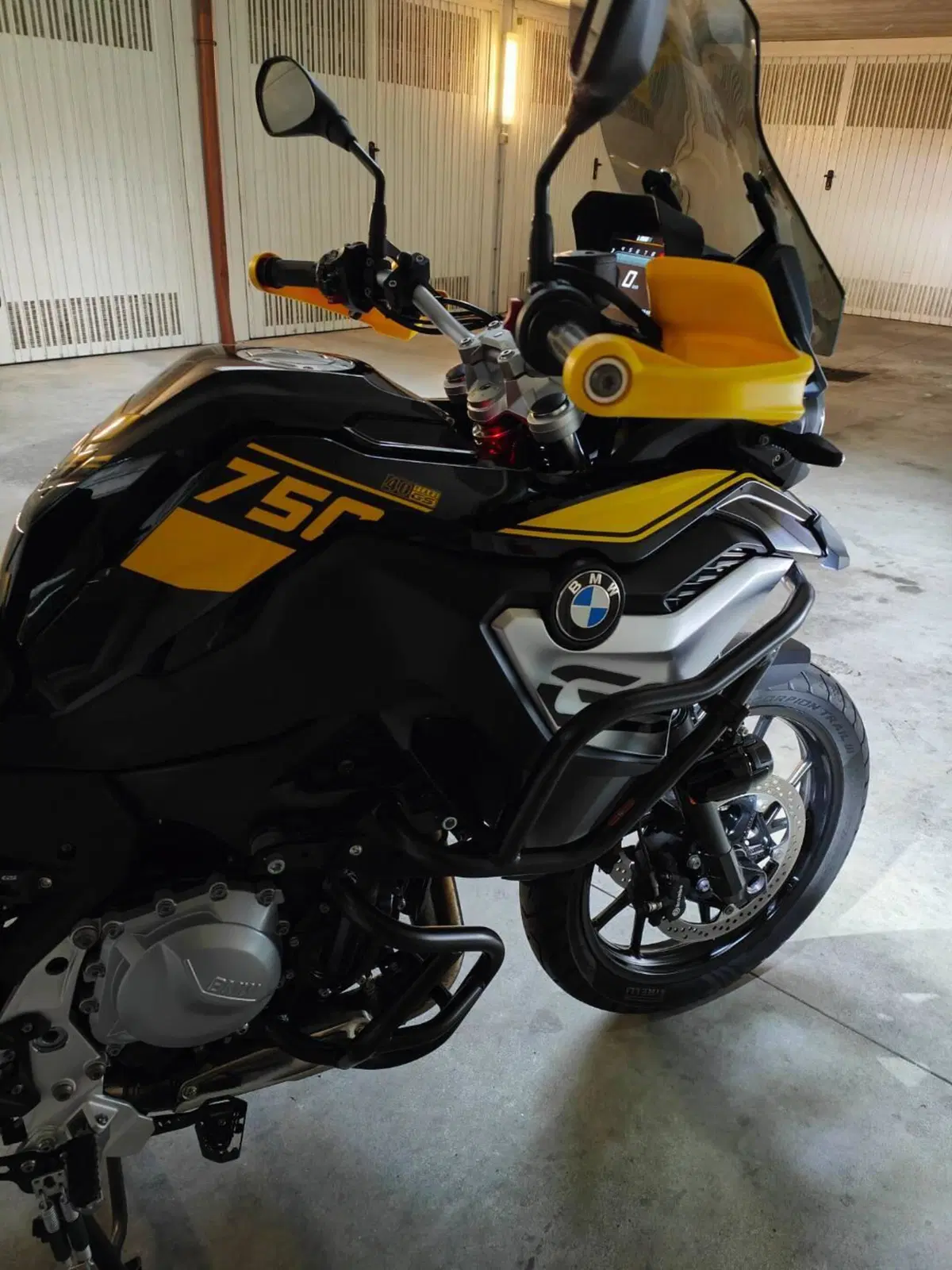 Bmw F 750 GS Edition 40 Years GS (2021) (6)