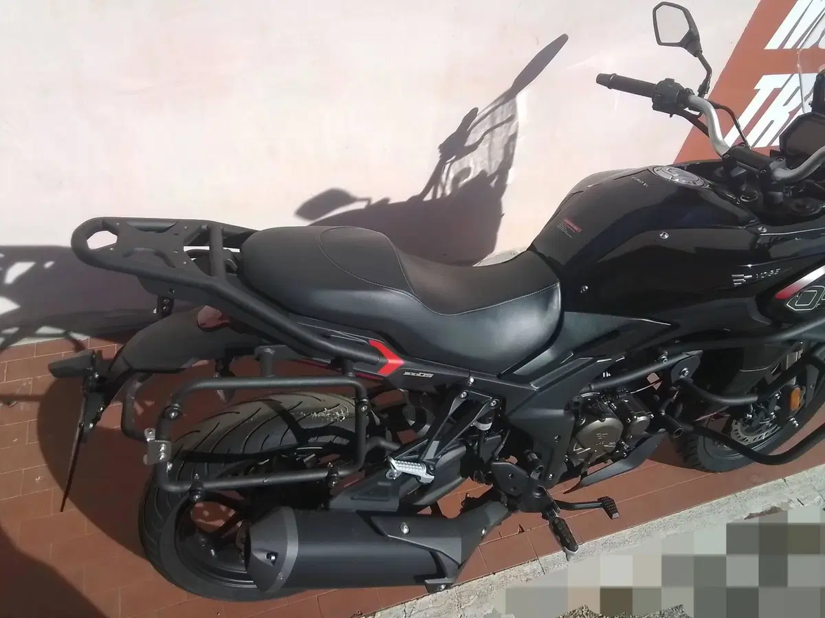 Voge Valico 300DS (2021 - 24) (4)