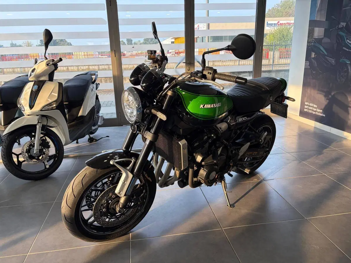 Kawasaki Z 900 RS SE (2022 - 25)