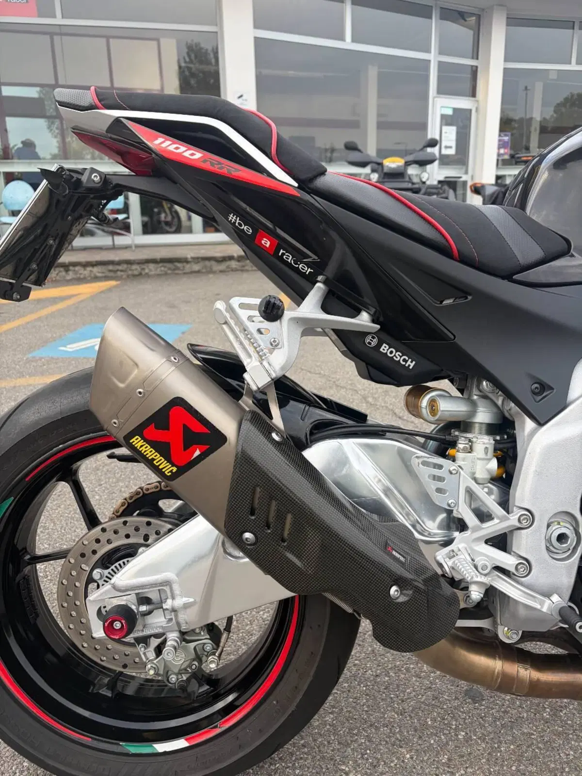 Aprilia Tuono V4 RR (2019 - 20) (3)