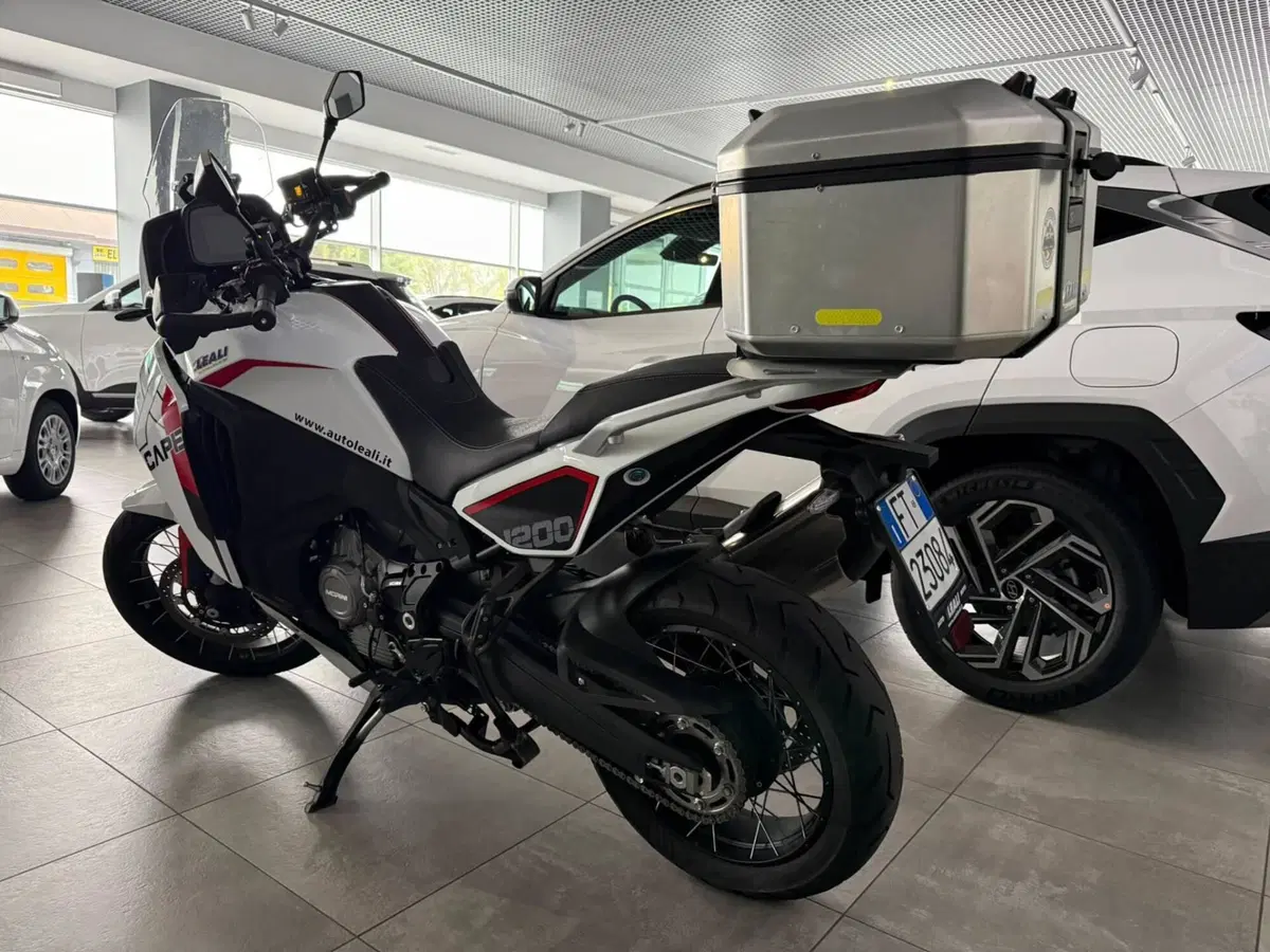Moto Morini X-Cape 1200 (2026) (4)