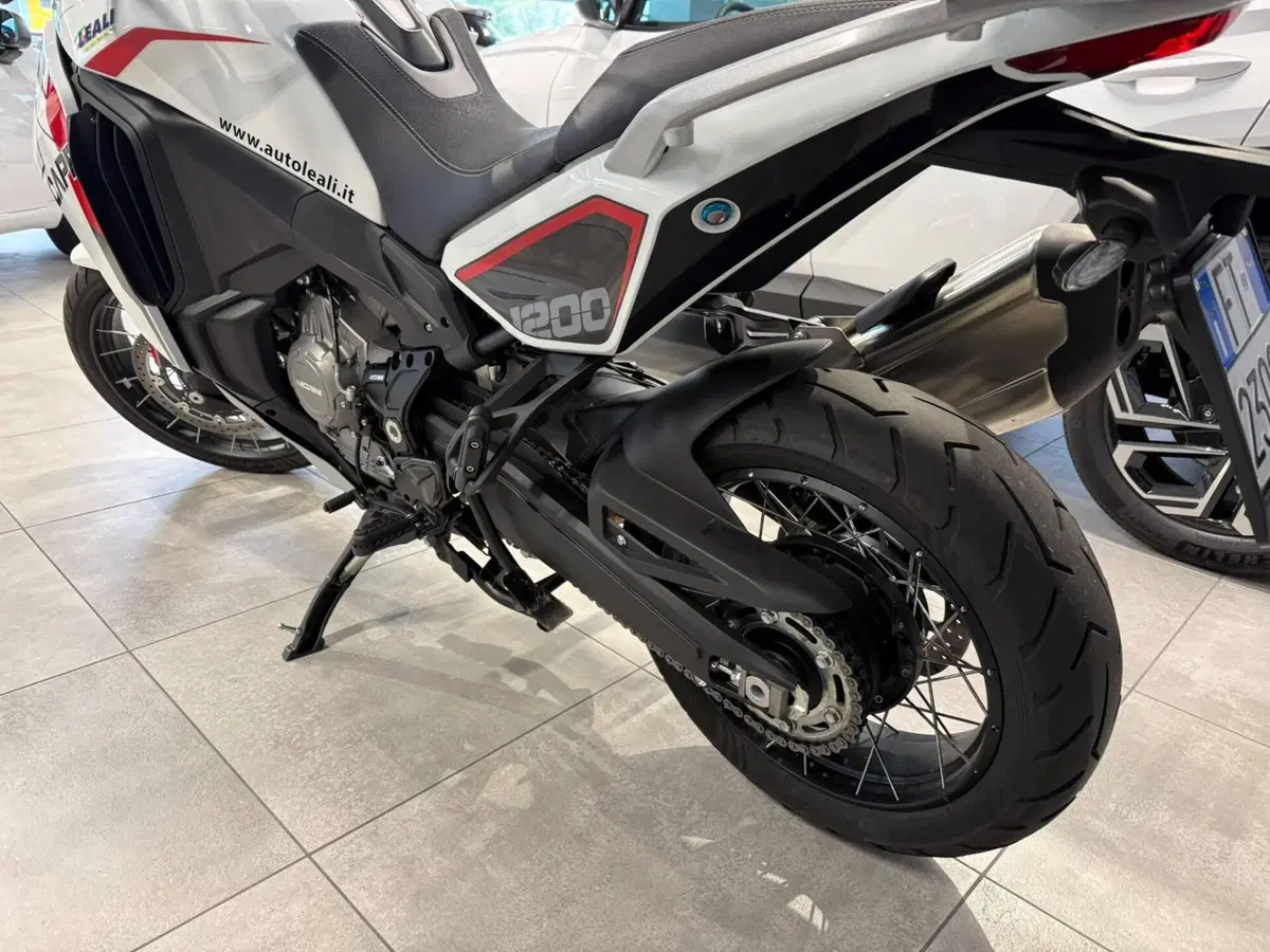 Moto Morini X-Cape 1200 (2026) (8)