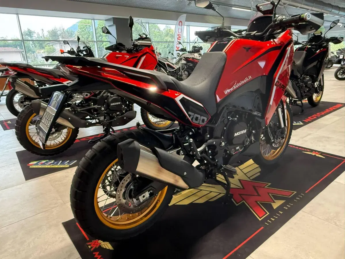 Moto Morini X-Cape 700 Gold Edition (2025 - 26) (7)