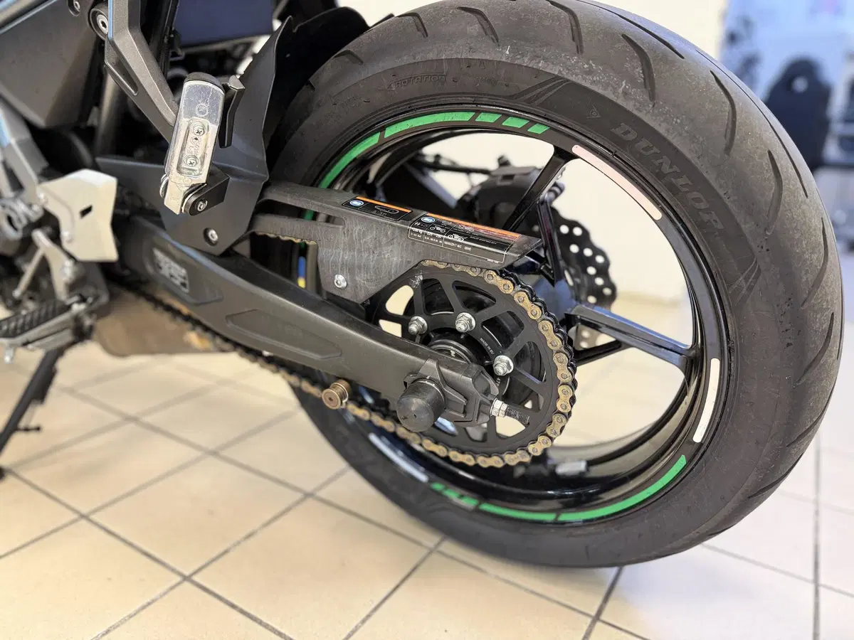 Kawasaki Z 650 (2017 - 19) (6)