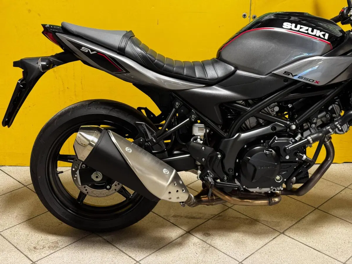 Suzuki SV 650 (2016 - 20) (4)
