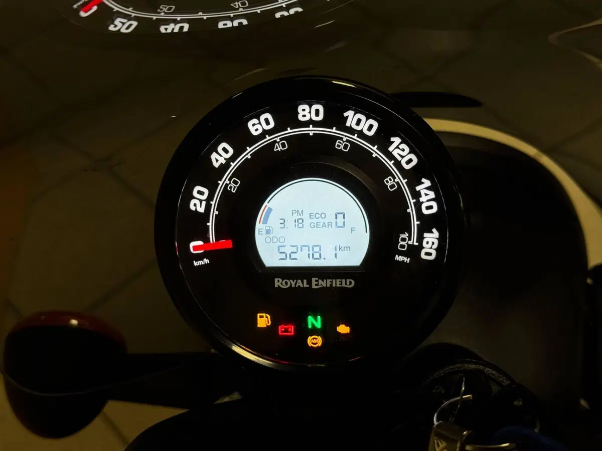 Royal Enfield HNTR 350 (2022 - 26) (2)