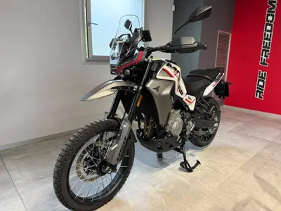 Moto Morini Alltrhike 450 (2025 - 26) usata