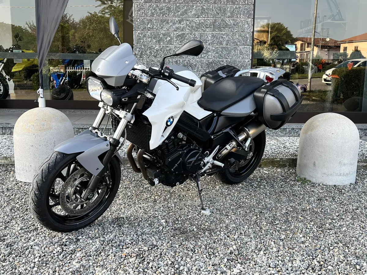Bmw F 800 R (2012 - 14) (4)