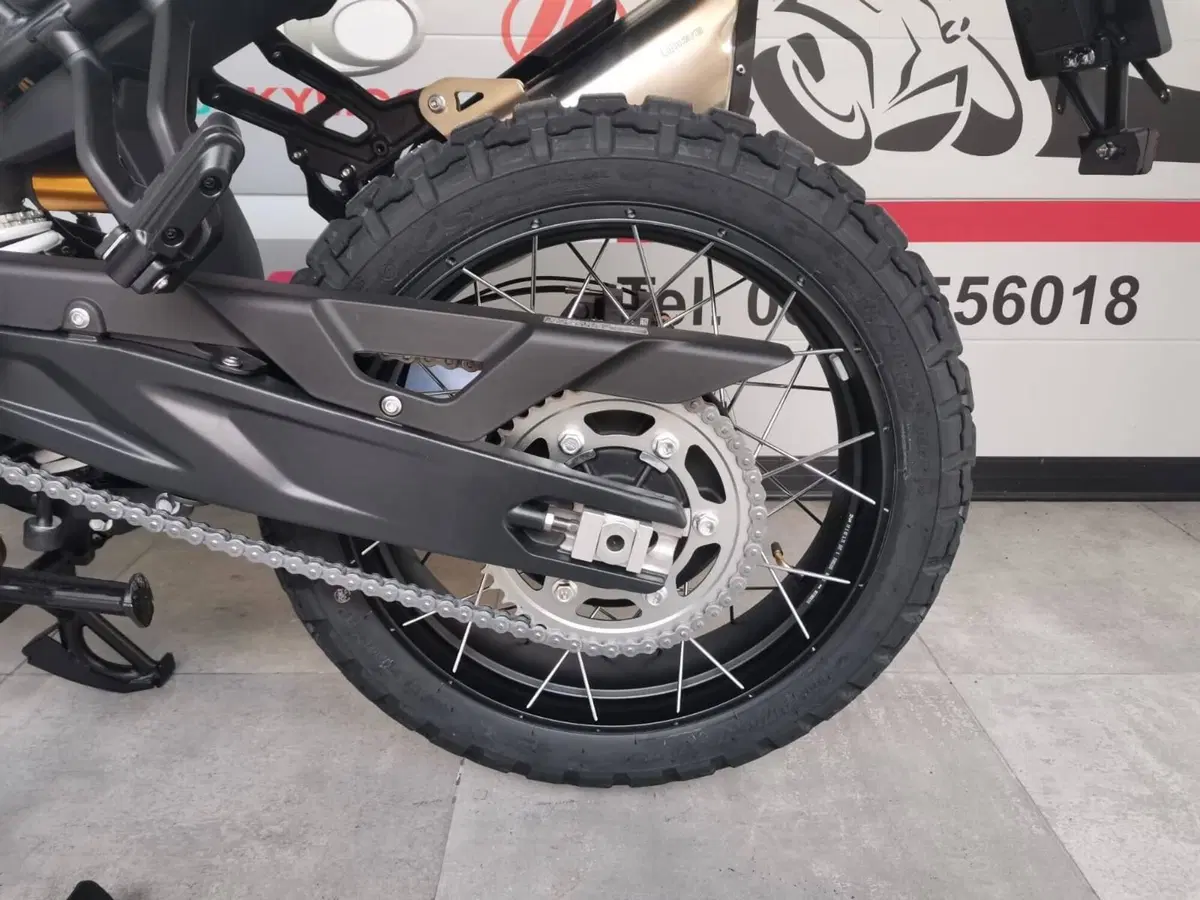 Moto Morini Alltrhike 450 (2025 - 26) (12)