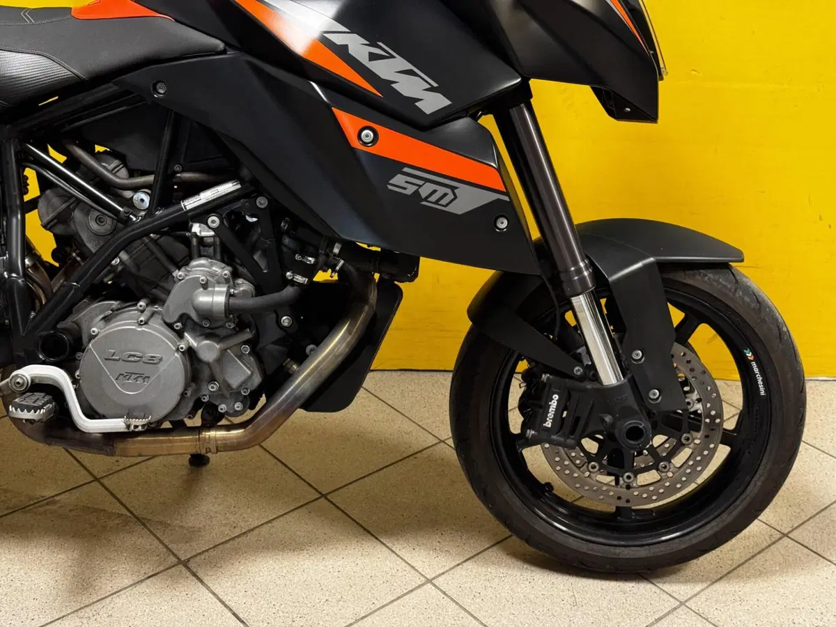 KTM 990 Supermoto T ABS (2011 - 13) (9)
