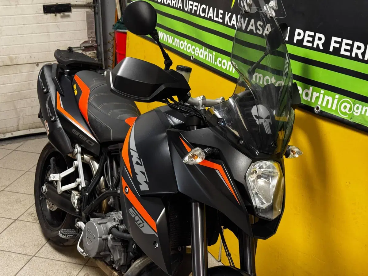 KTM 990 Supermoto T ABS (2011 - 13) (11)