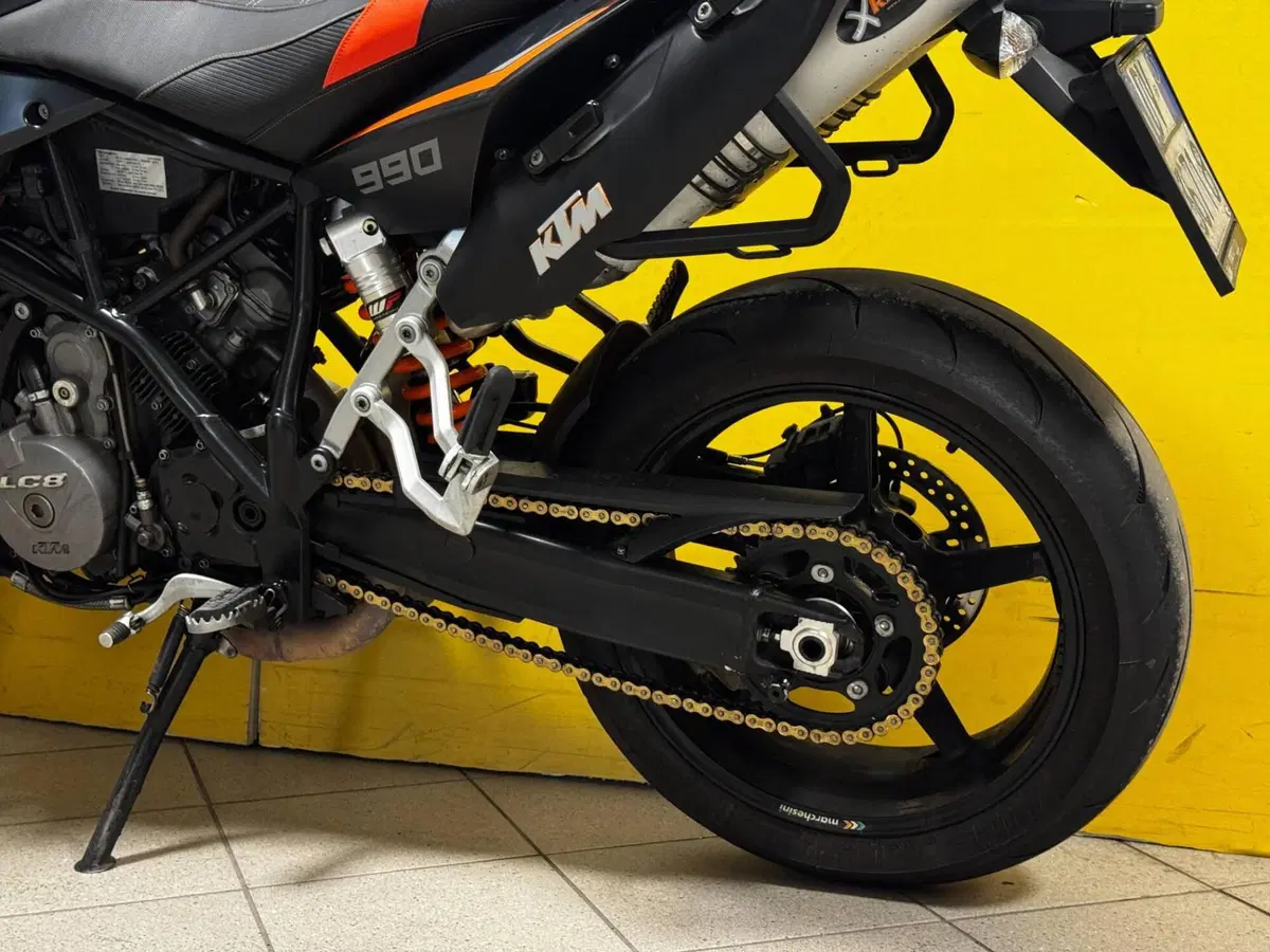KTM 990 Supermoto T ABS (2011 - 13) (13)